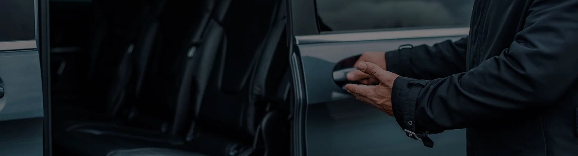 Traslados desde el aeropuerto de Mallorca | Precio fijo, servicio de bienvenida